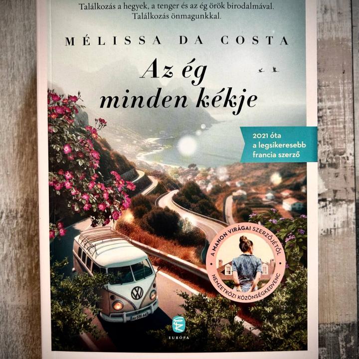 Az ég minden kékje