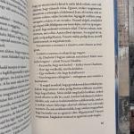 Árvák - Éldekorált kiadás